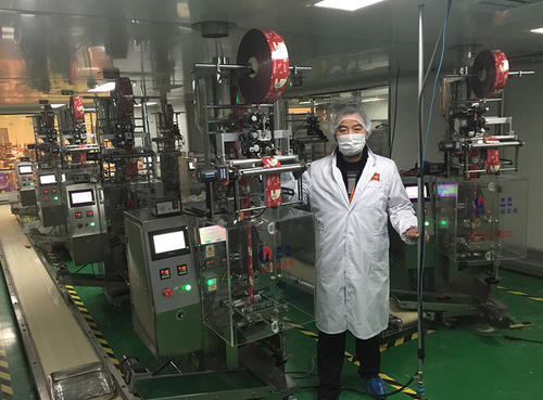 Filling is only a process of liquid automatic packaging machine